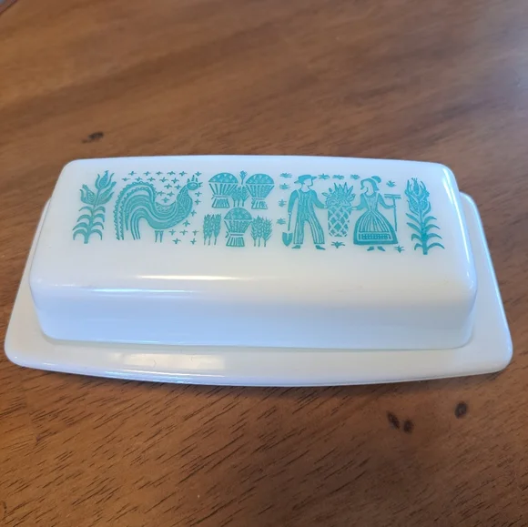 Vtg Pyrex Amish Butterprint Butter Dish/Lid Rooster Turquoise White Blue 7" - Picture 1 of 6